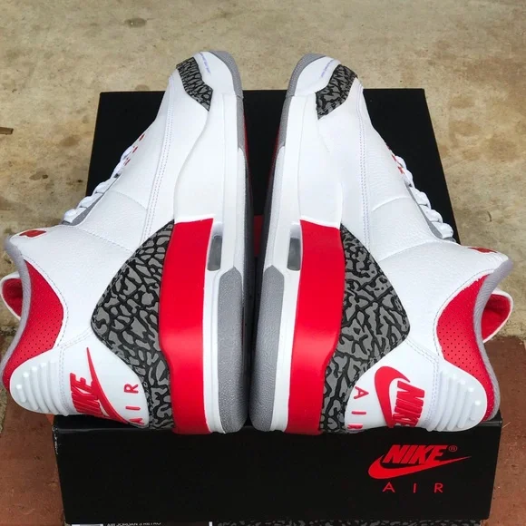 Air Jordan Retro 3 Fire Red OG (2022) Size 11 - Picture 5 of 6